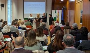 Formación en violencia de género para más de 400 profesionales en Andalucía