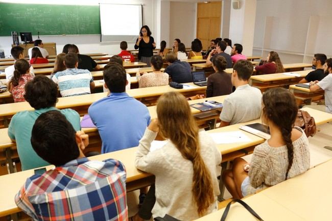 La Junta revisará la programación académica universitaria en Almería hasta junio