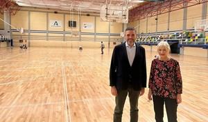 Mejoras en el Estadio de la Juventud de Almería con nuevo pavimento en el pabellón Antonio Rivera