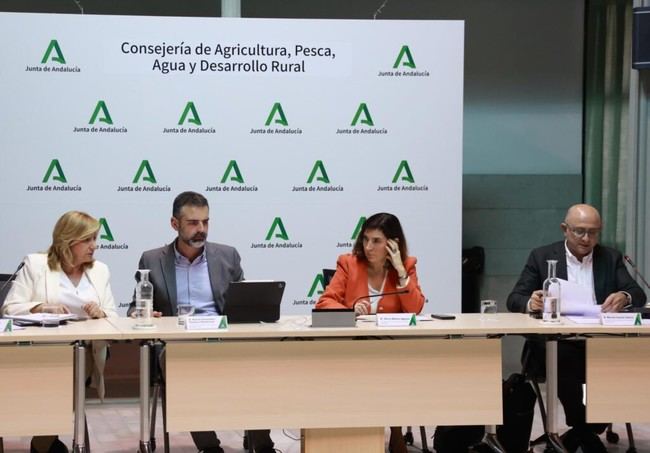 La Junta de Andalucía defiende el agroandaluz ante aranceles en Almería