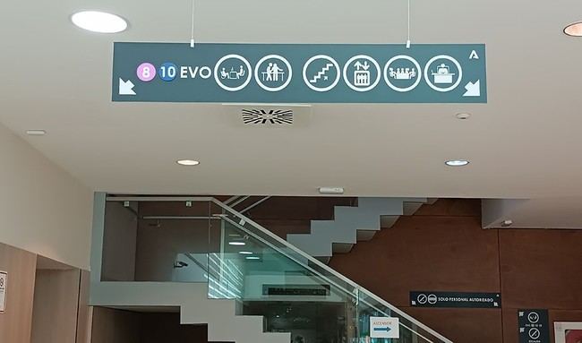 Junta de Andalucía impulsa la accesibilidad en Almería con nueva guía y jornadas informativas