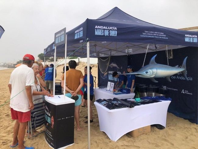 La Junta impulsa 45 acciones en Almería para promocionar la pesca sostenible este verano