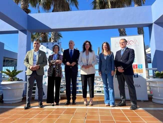 Almería se posiciona como líder en economía azul sostenible con apoyo de la Junta