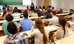La Junta de Andalucía defiende sus competencias universitarias en Almería