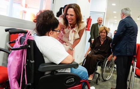 La Junta apoya un proyecto en Sevilla para la autonomía de personas con discapacidad