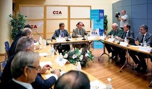 Avance del 80-90% en objetivos industriales y energías renovables en Almería