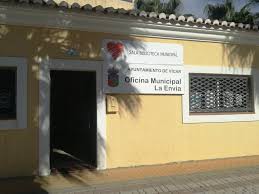 La Oficina Municipal y Biblioteca de La Envía extienden su horario de atención
