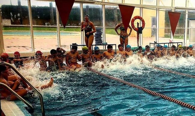 Inscripciones abiertas para cursos de natación en la piscina de Vícar