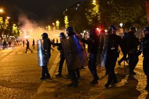 Noche de disturbios en París: 80 nuevos arrestos tras victoria del PSG