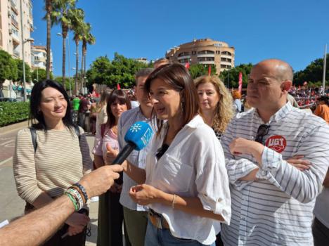 El PSOE apoya las demandas de las 25.000 trabajadoras del manipulado en Almería