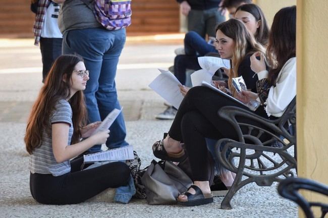 Récord de matriculados en la PAU en Andalucía, con un 7,68 de nota media