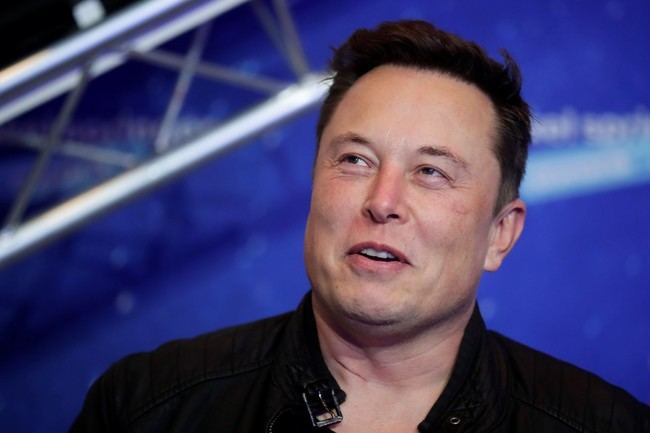 Elon Musk lanza 'XChat', su nueva función de mensajería en la red social 'X'