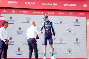 La Vuelta destaca la belleza de la Costa de Almería