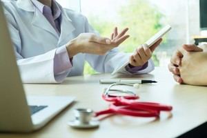Aumentan las agresiones a sanitarios: 17.070 casos en un año