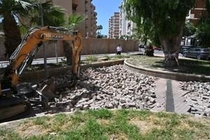 Las obras en las plazas de Almería avanzan hacia su finalización