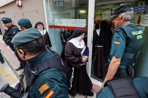 Exmonjas de Belorado defienden su permanencia en el convento ante la justicia