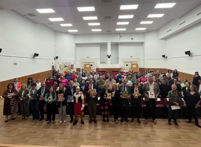 Lectura inclusiva en Almería por el Día del Libro