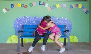 Centros educativos de Almería se suman al Día Internacional contra el Acoso Escolar