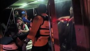 Familia de Valencia desaparece en naufragio en Indonesia