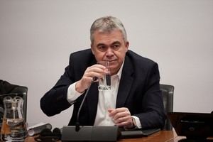 Jueces investigan a Santos Cerdán por amaños en contratos públicos