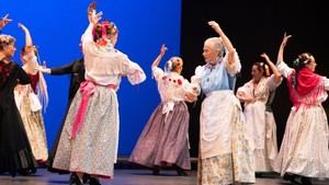 Gala de arte y talento de mayores llena el Auditorio Maestro Padilla en Almería