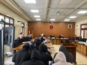 Ocho acusados de violación en Magaluf aceptan 72 años de prisión