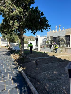 El Ayuntamiento de Albox pone a punto todos los cementerios de cara al Día de los Difuntos