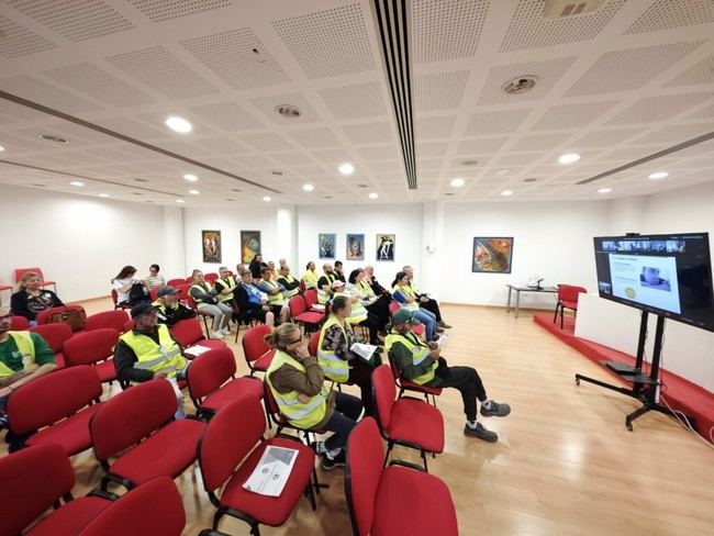 Orientación profesional para trabajadores de Andalucía Activa en Vícar
