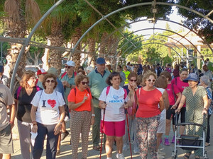 Vícar celebra el Día Mundial de la Salud Mental con una multitudinaria marcha