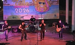 Tributo a Héroes del Silencio con Maltitos Héroes