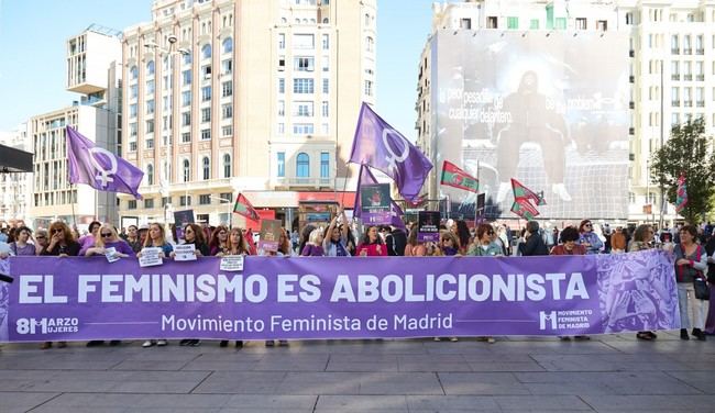 Feministas en Madrid exigen la abolición de la prostitución y medidas contra los clientes
