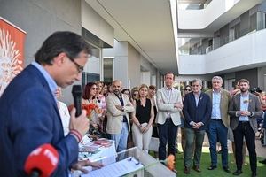 Instituciones de Almería apoyan a AEMA en el Día Mundial de la Esclerosis Múltiple