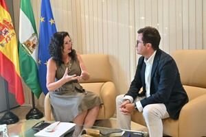 Alcaldesa de Almería se reúne con el nuevo delegado del Gobierno andaluz
