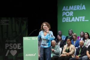 Montero califica a Sánchez de "esperanza de la socialdemocracia europea"