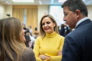 El PP tacha de “discriminatorio e inconstitucional” el acuerdo Sánchez-Junts en inmigración