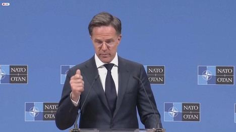 Rutte elogia a España por cumplir con el 2% en defensa