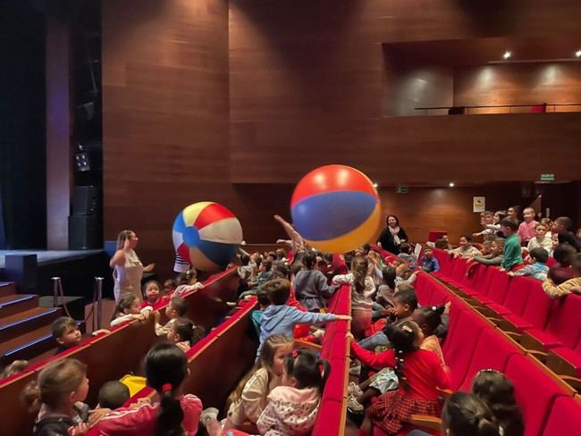 Más de 600 niños aprenden sobre igualdad con teatro