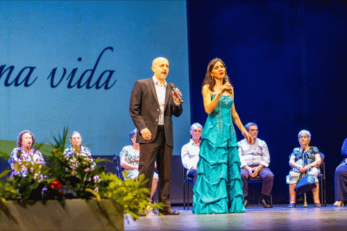 Almería homenajea a los ‘superhéroes de todos los días’ en la XV Gala del Día Internacional de las Personas Mayores