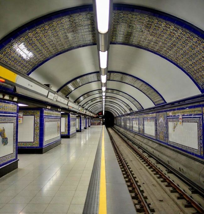 Un juzgado de Almería dictó la prisión provisional del acusado de una brutal agresión homófoba en el metro de Madrid