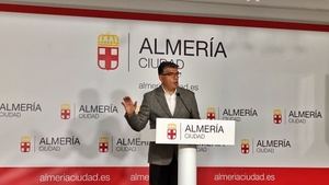 Cazorla anima al alcalde a que pida la devolución de la sanción por extraer agua de Bernal