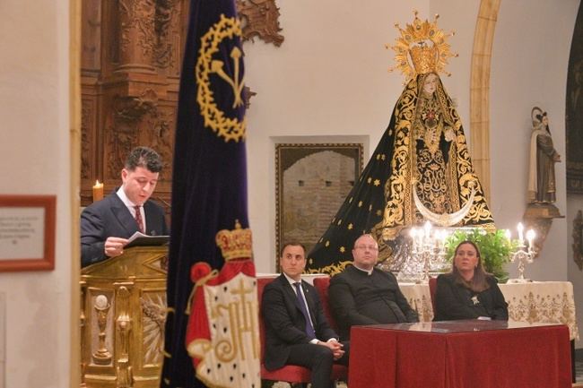 Vera da inicio a su Semana Santa 2025 con un emotivo pregón de Ginés Ramón Soler Caparrós