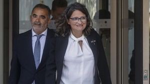 Oltra y ex altos cargos procesados; archivan caso de ex directora territorial