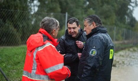 Moreno se queda en Andalucía para gestionar la alerta meteorológica