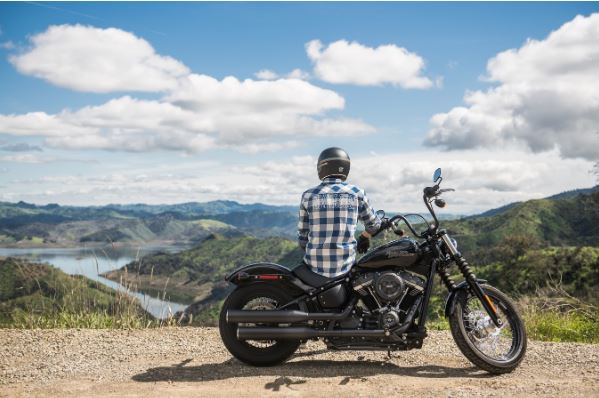 ¿Qué motos puedo llevar con el carnet de coche?
