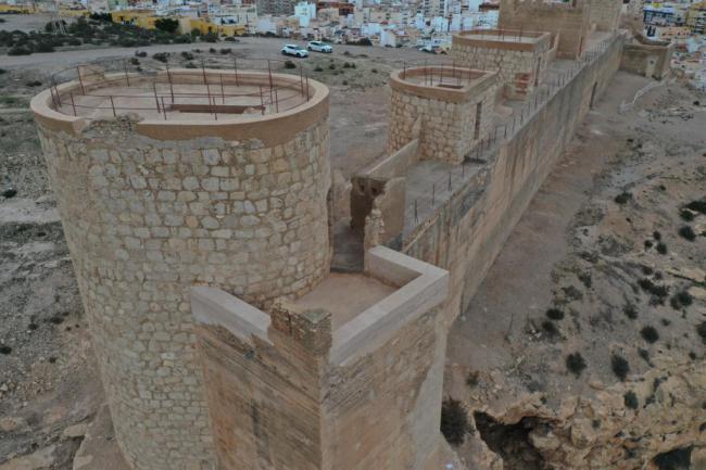 Aprobada la restauración de las Murallas del Cerro de San Cristóbal