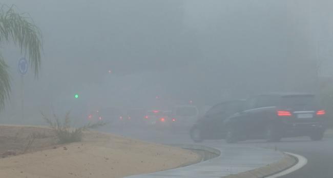 Reabre el puerto tras la niebla matinal