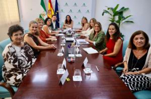 La almeriense Carmen Navarro asume la gestión del Instituto Andaluz de la Mujer en la provincia