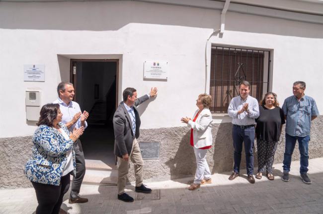 Urrácal: De farmacia a alojamiento rural