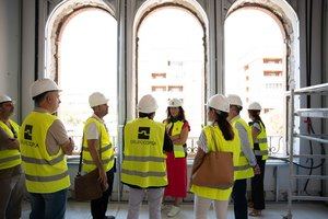 La alcaldesa visita obras del centro artístico Ecocultura en Almería