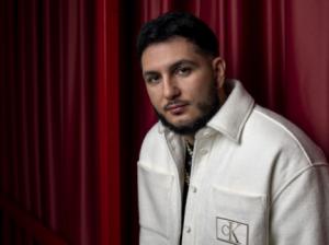 Omar Montes protagoniza este jueves un concierto en Playa Serena II en Roquetas de Mar